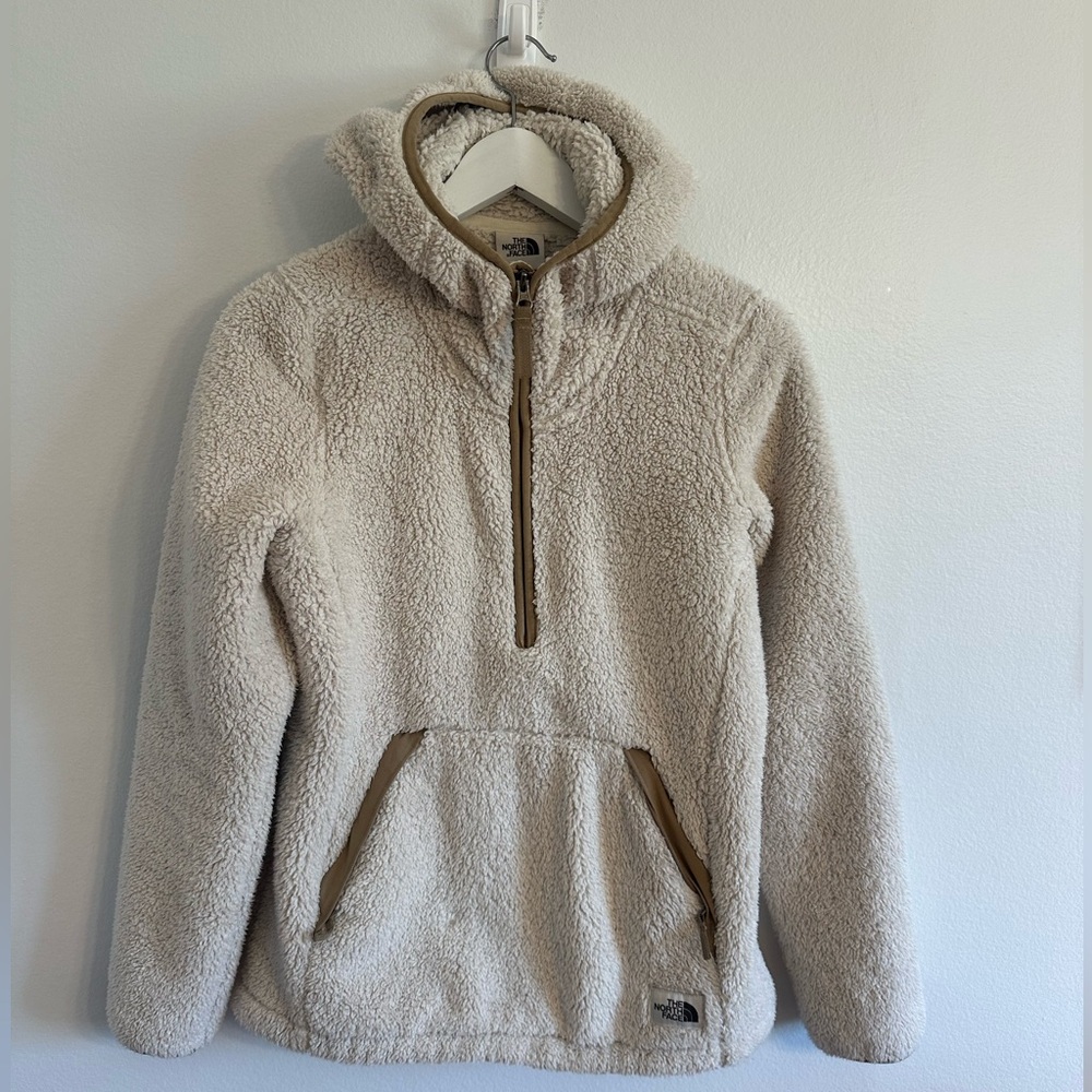 North Face pullover small